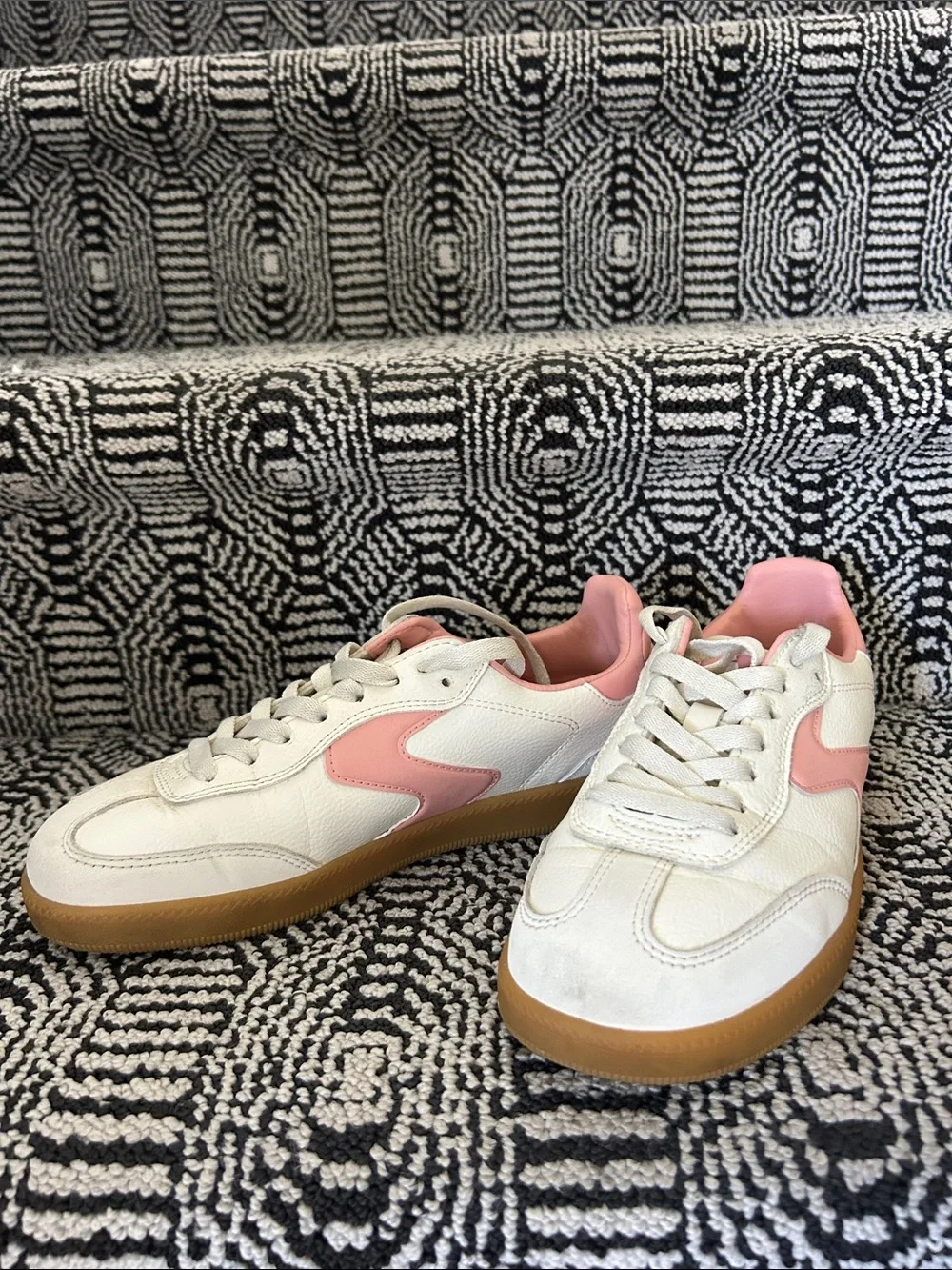 Girls Skechers Hotshot Sneaker